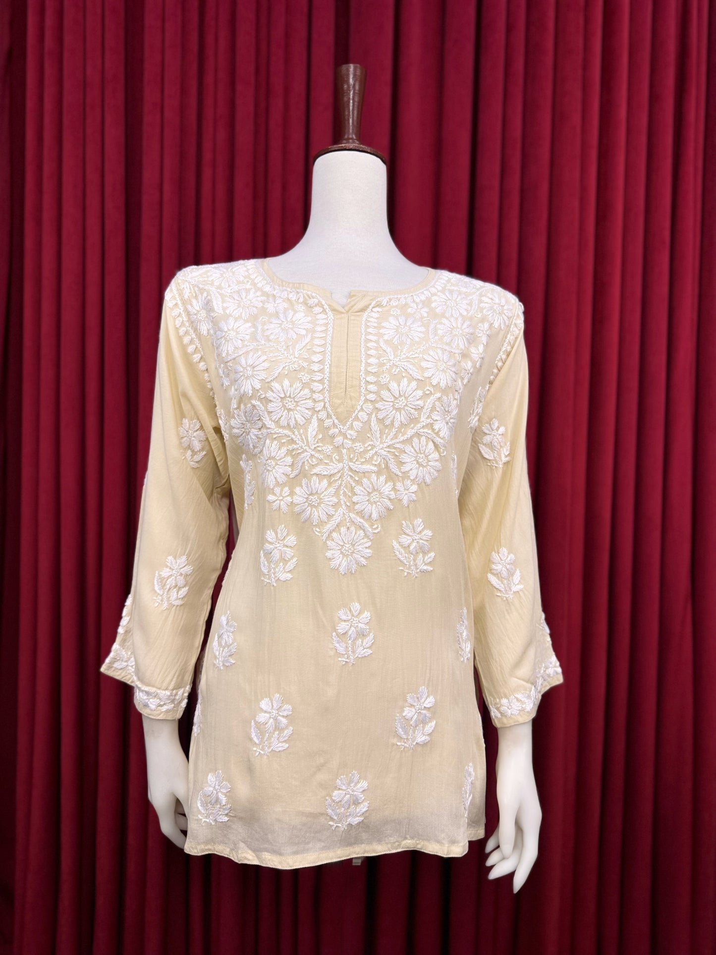 Soft Lawn Short Top