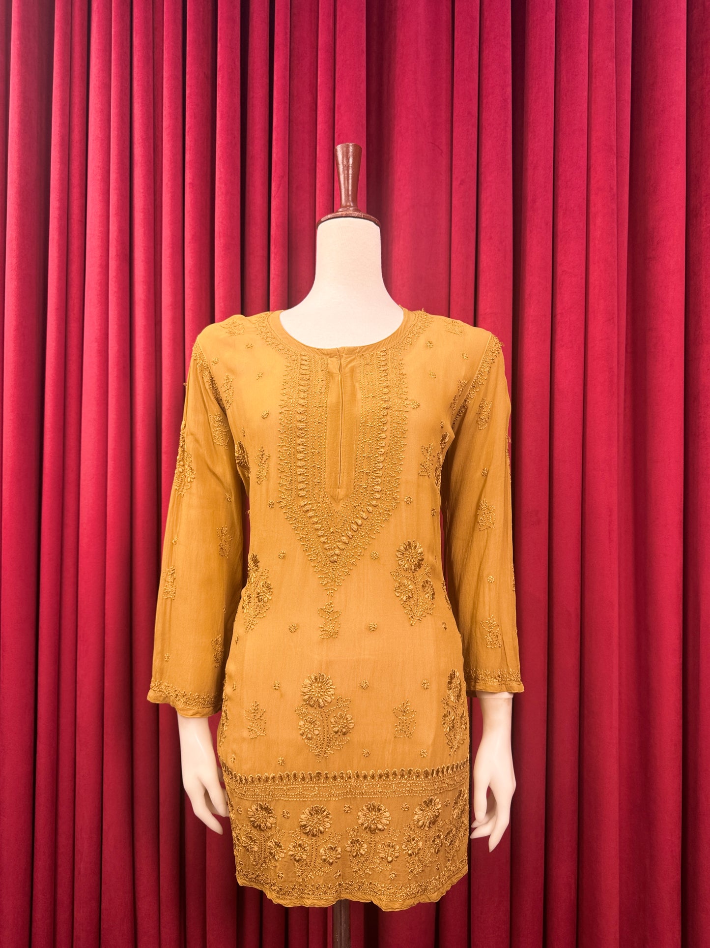 Chiffon Resham Chikankari Booti Short Kurta