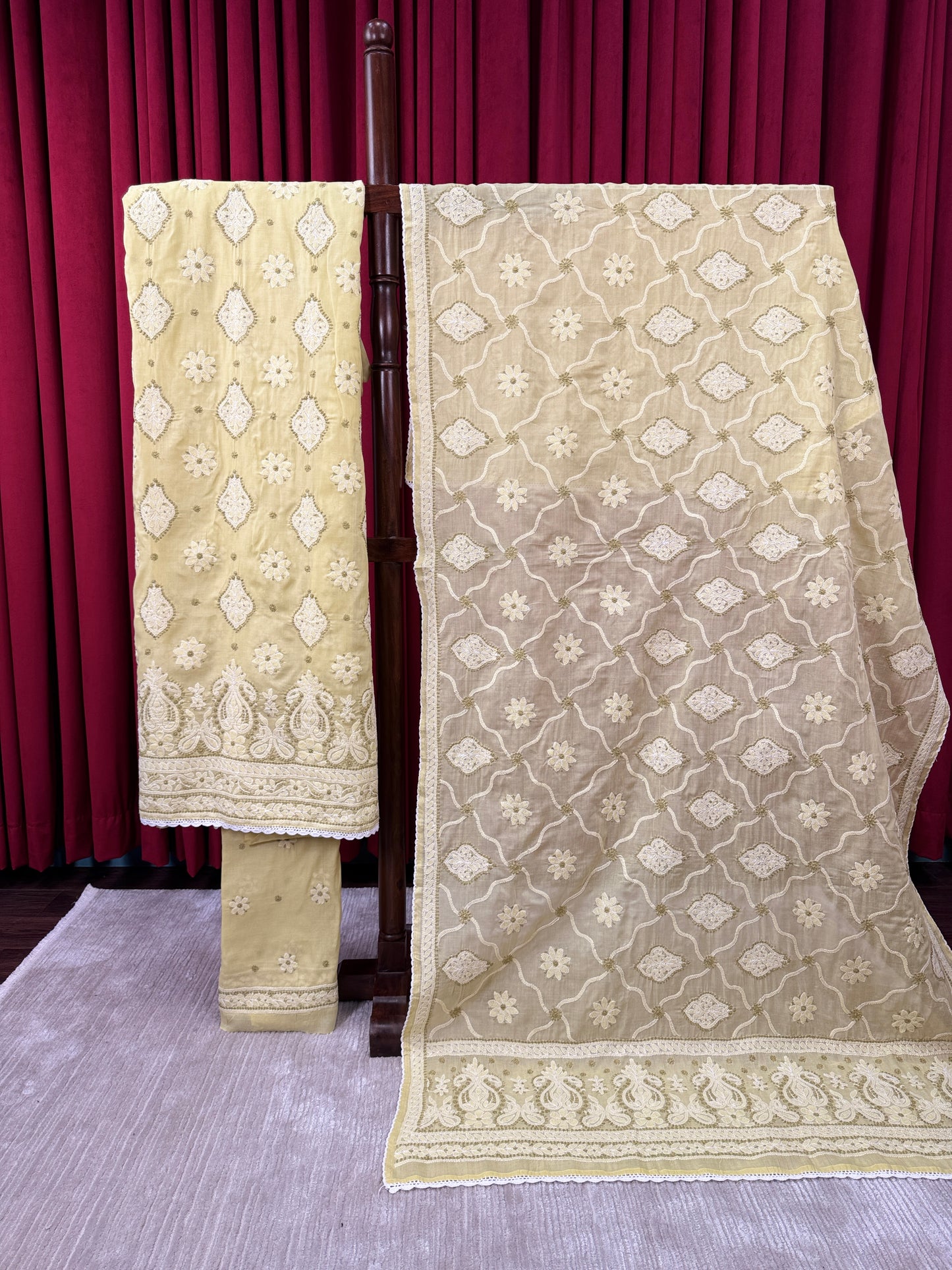 Diva's Cotton Chikankari Three Piece (unstitched)