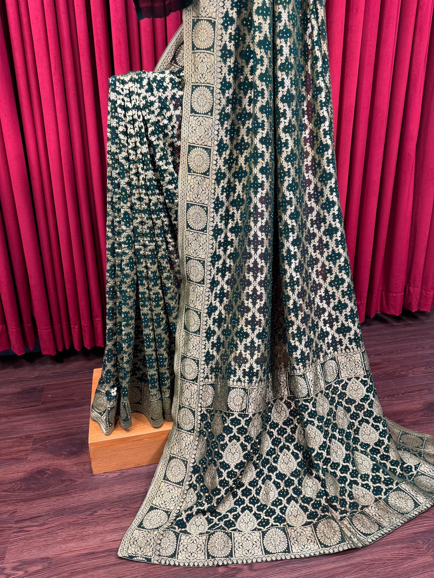 Chiffon Raidana Bandhej Saree - Emerald