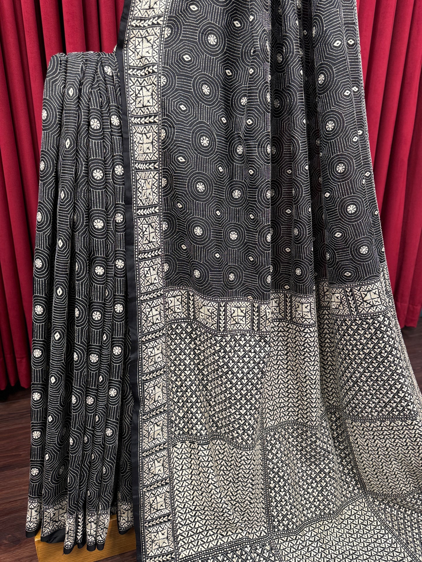 Tussar Silk Kantha Silk Saree - Grid